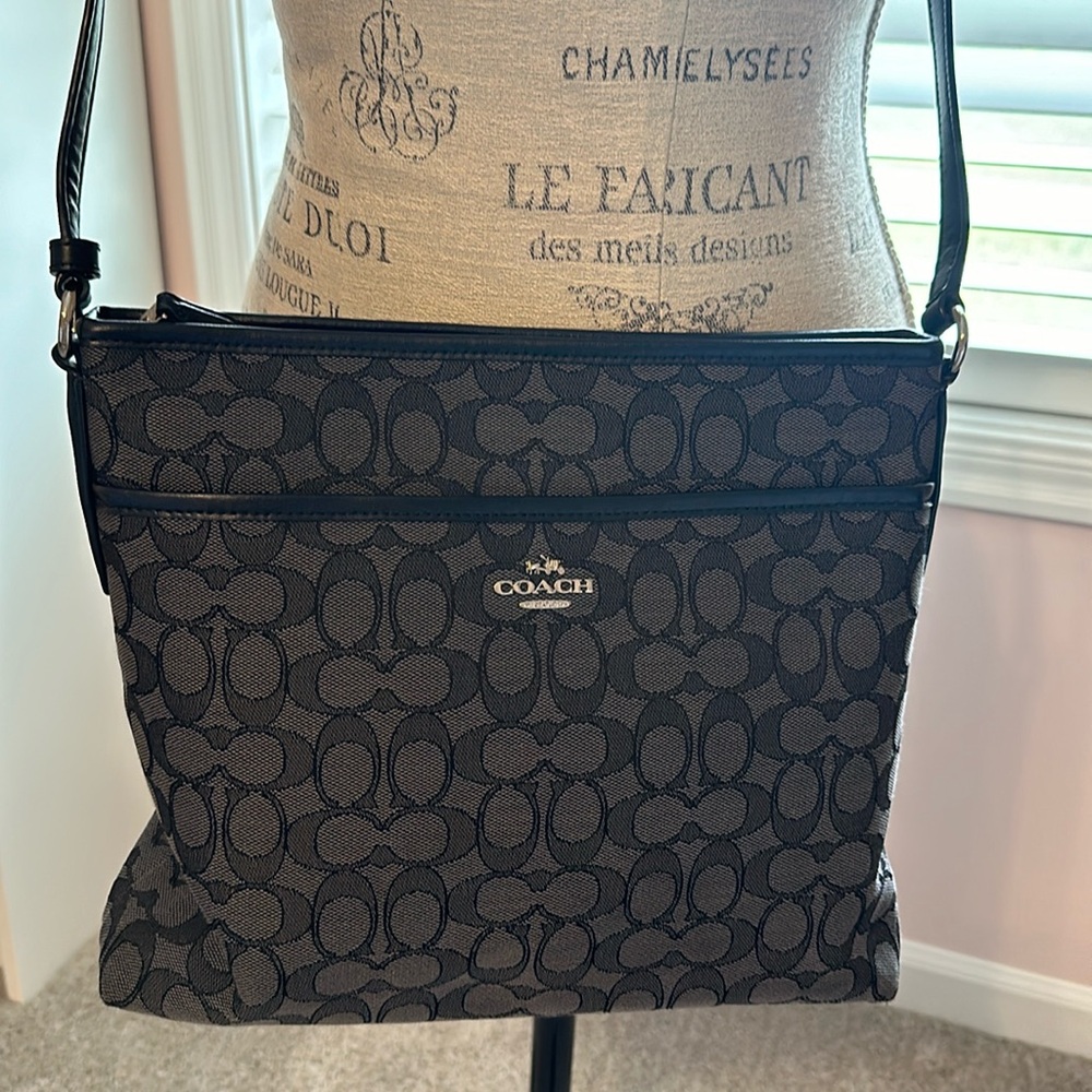 Coach side body bag
